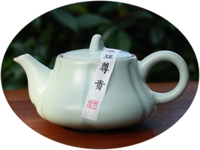 Chinese teapot Ru kiln D